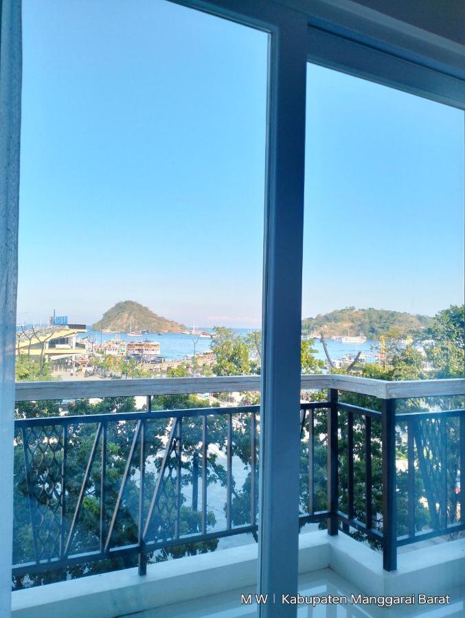 Dejavu 2.0 Hotel Bajo Komodo Labuan Bajo Exterior photo